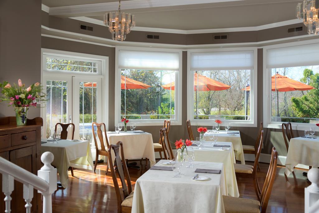 L'Auberge Provencale Inn & Restaurant Boyce エクステリア 写真
