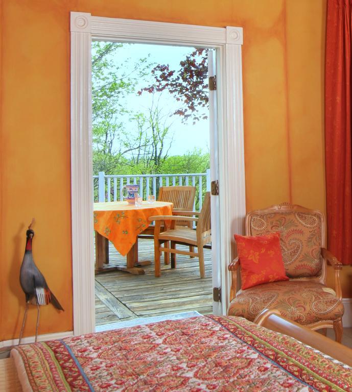 L'Auberge Provencale Inn & Restaurant Boyce エクステリア 写真