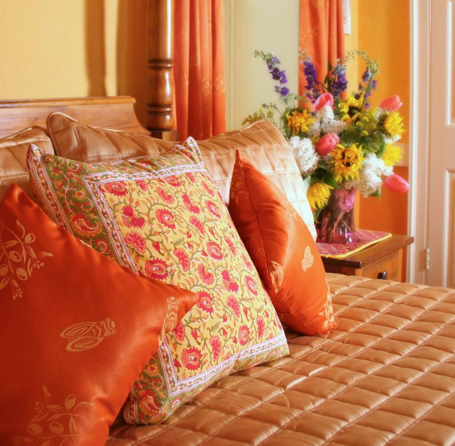 L'Auberge Provencale Inn & Restaurant Boyce エクステリア 写真